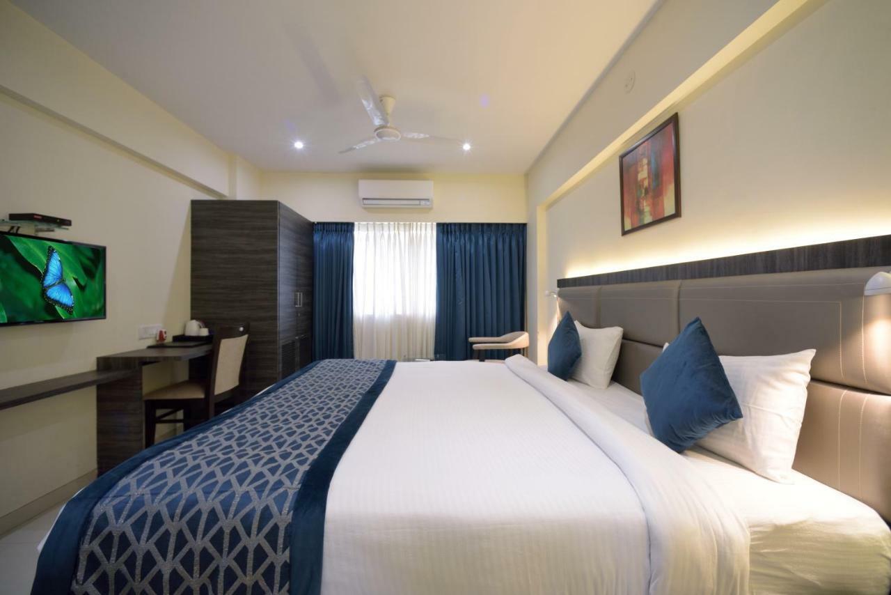 Ontime Residency Hotel - Mumbai — Photos 1